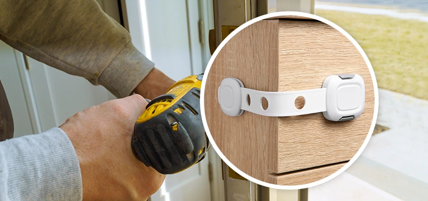 Childproof Sliding Door Locks in Sun Village, CA