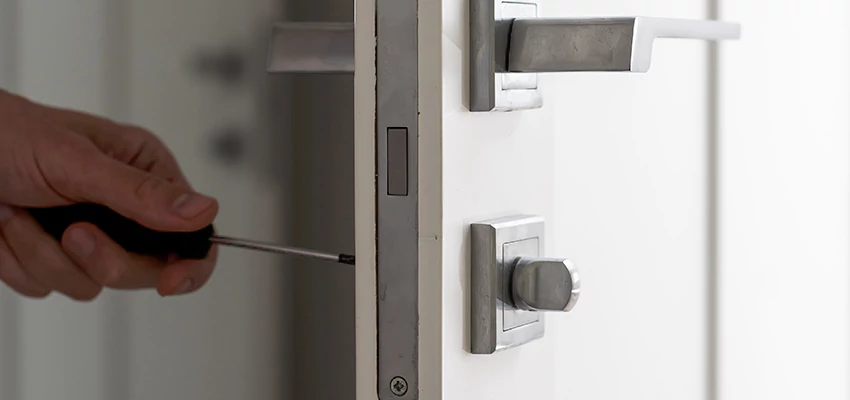 Key Programming Locksmith Open Now in Sun Village, California